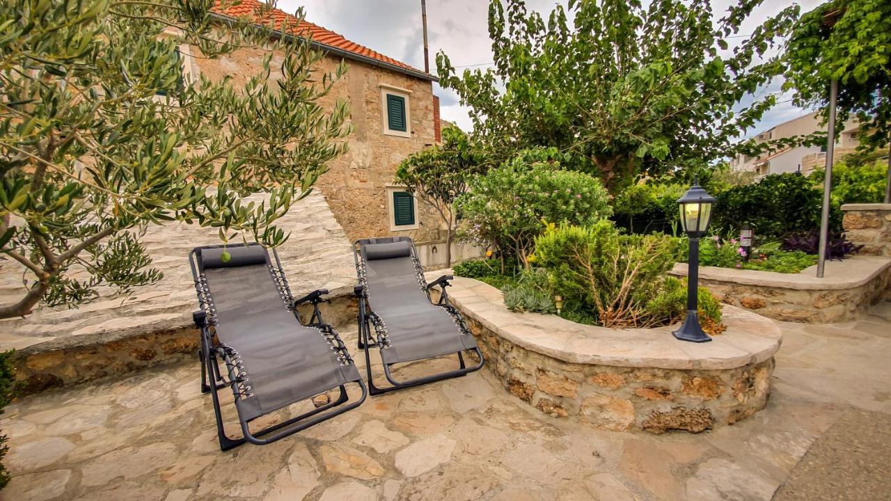 Apartments Obala 볼 외부 사진