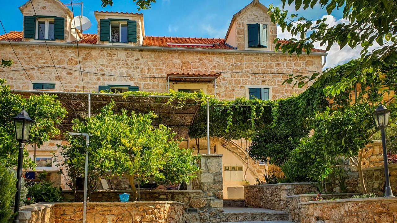 Apartments Obala 볼 외부 사진