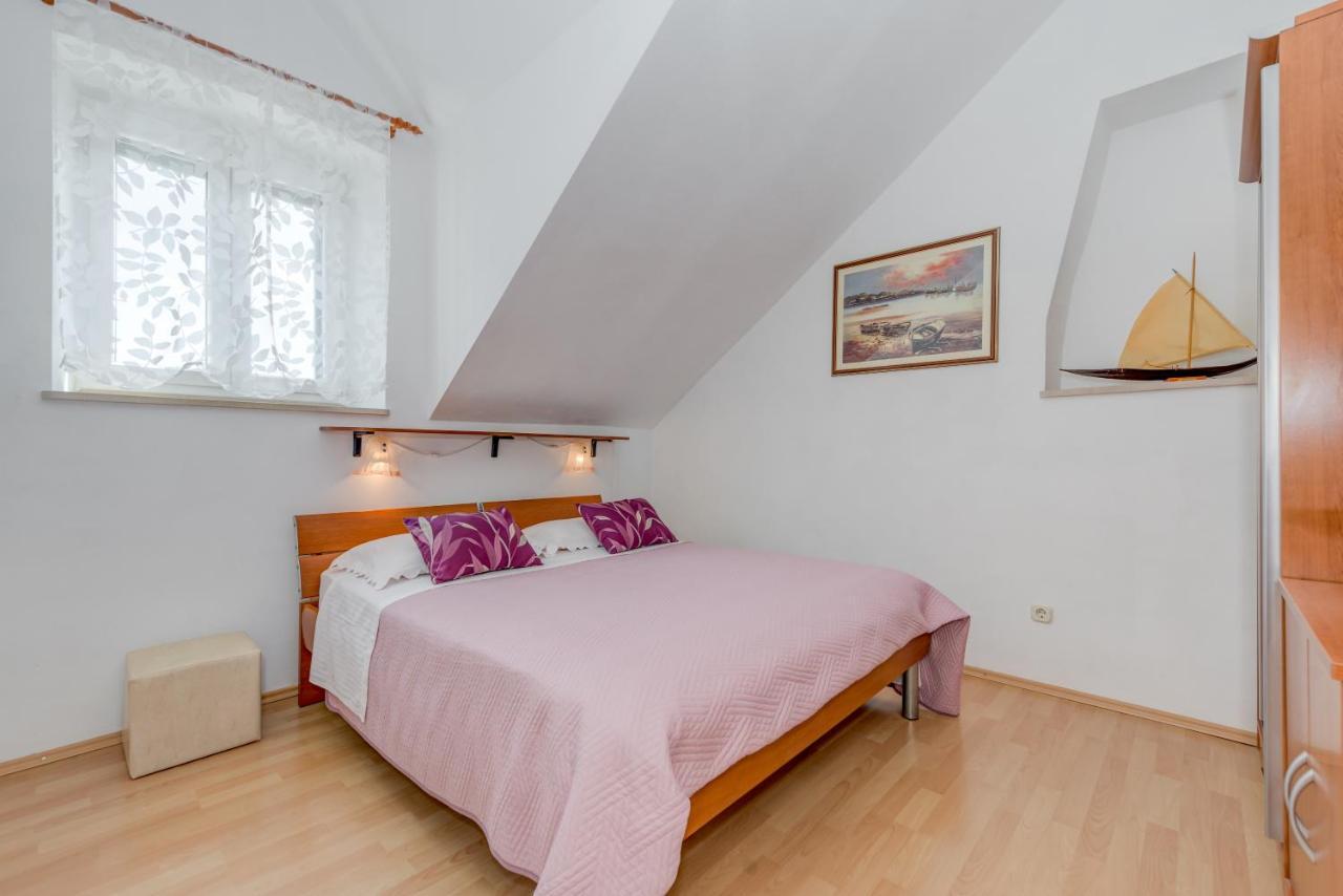 Apartments Obala 볼 외부 사진