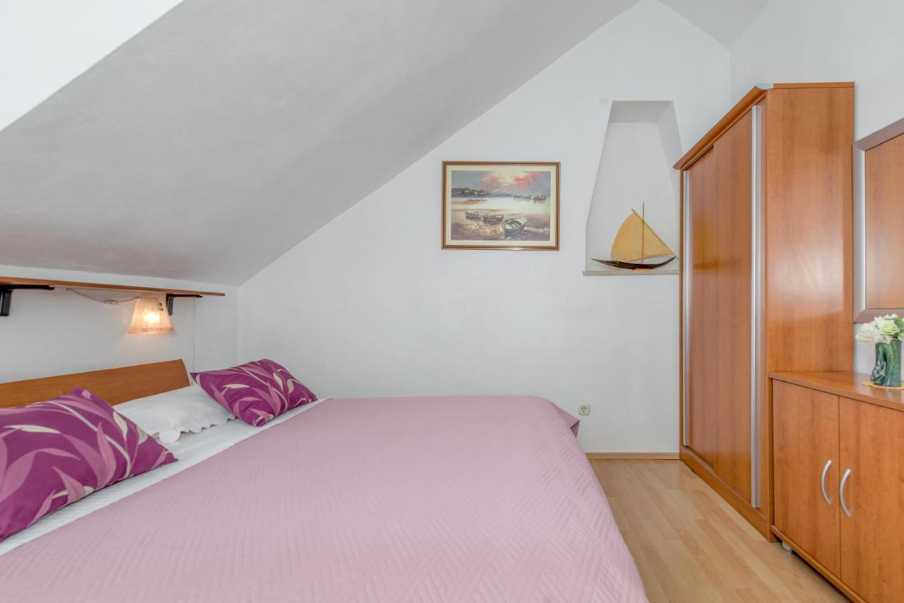 Apartments Obala 볼 외부 사진