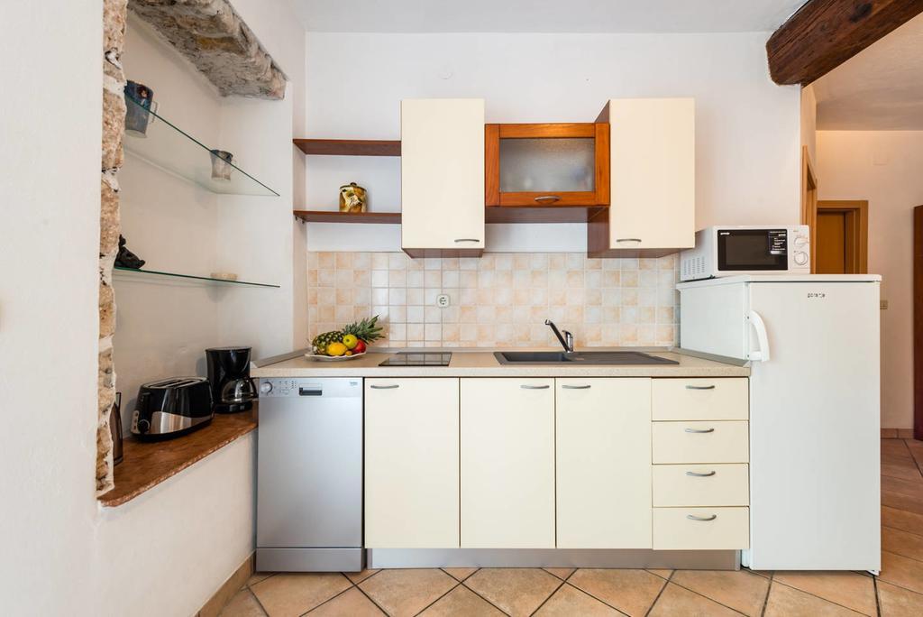 Apartments Obala 볼 외부 사진